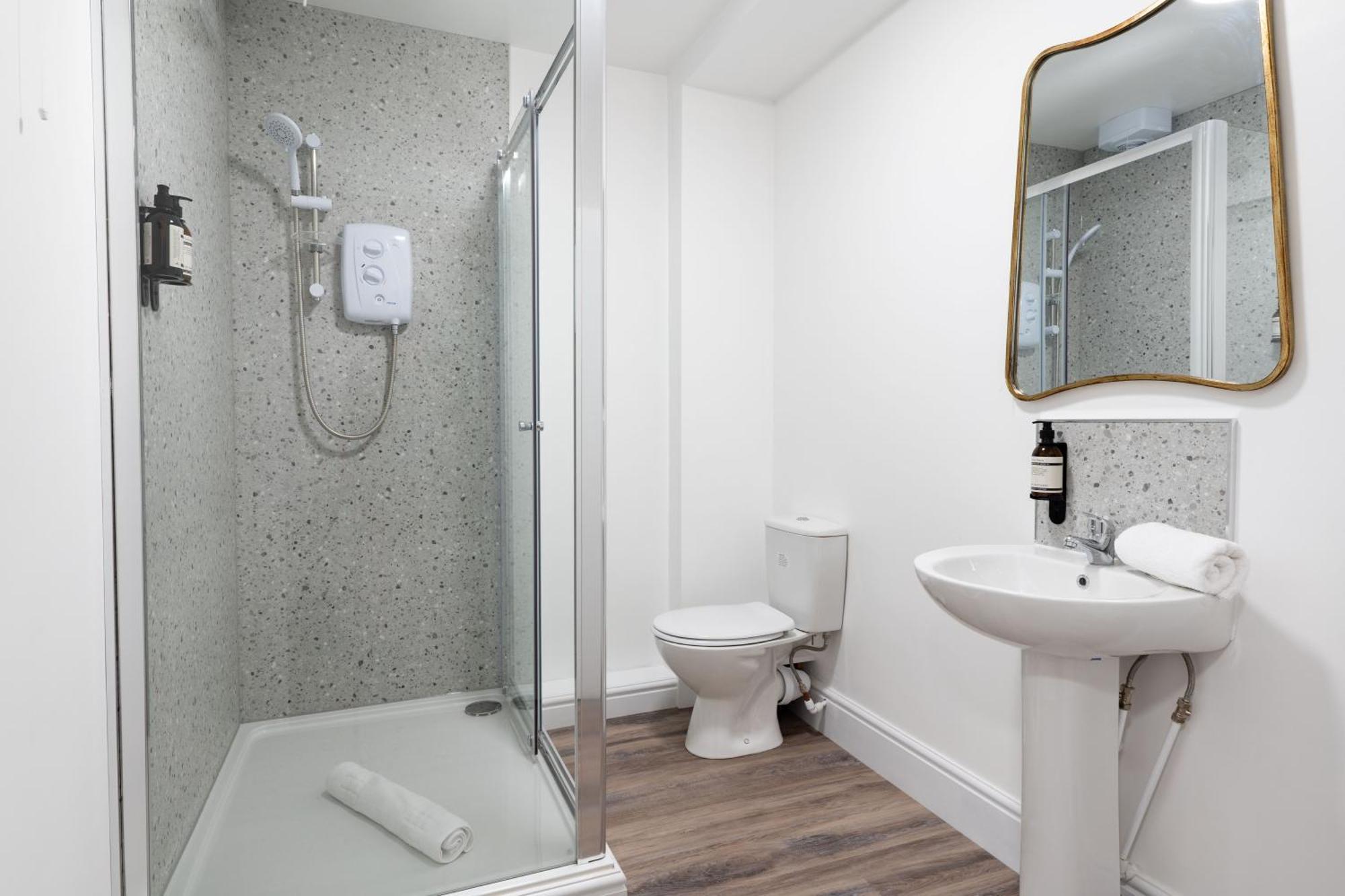 Wellington Place I Your Apartment Bristol Exteriör bild